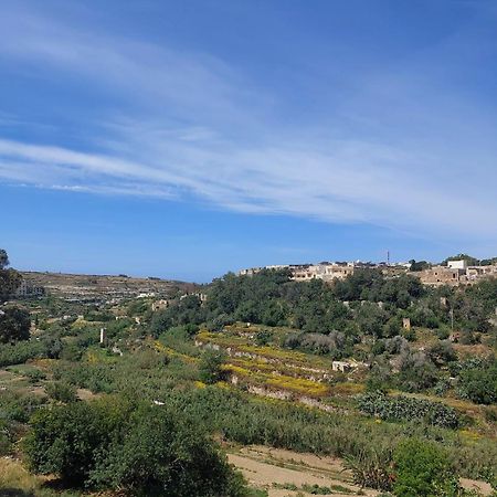 Ghajn il-Kbira  Gozo Island Escape Sleeps 4 With Private Bathroom المظهر الخارجي الصورة