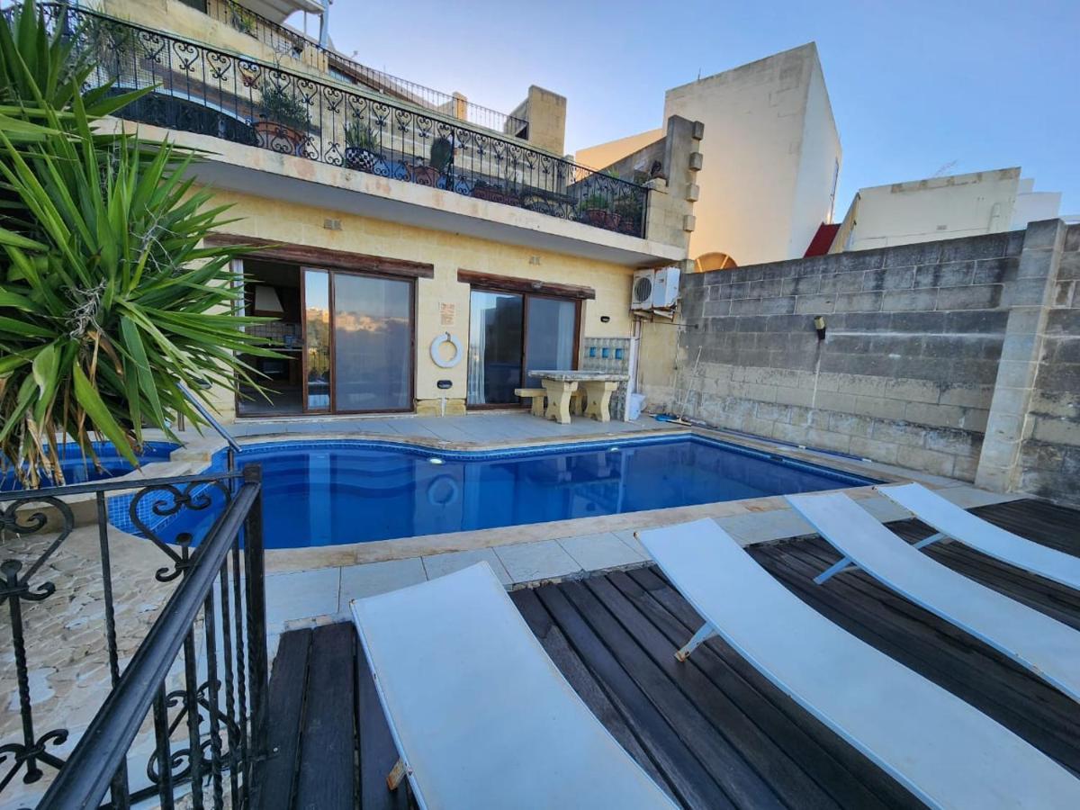 Ghajn il-Kbira  Gozo Island Escape Sleeps 4 With Private Bathroom المظهر الخارجي الصورة